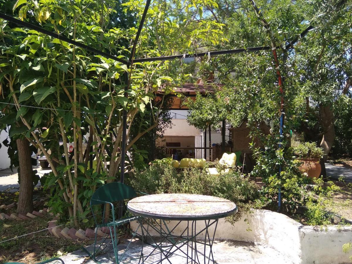 Ta-So'S Apartments Stoupa Messinias Bagian luar foto